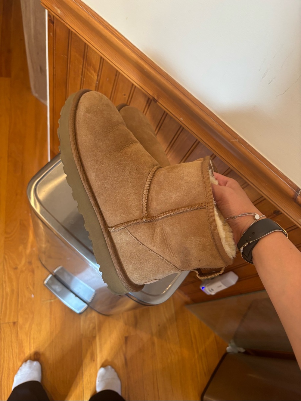 Ugg Classic Chestnut Suede Shearling Short Boots - Picture 7 of 8